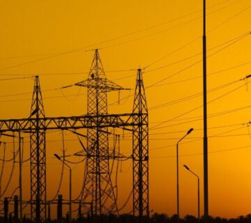 تاریخچه کابل برق در جهان